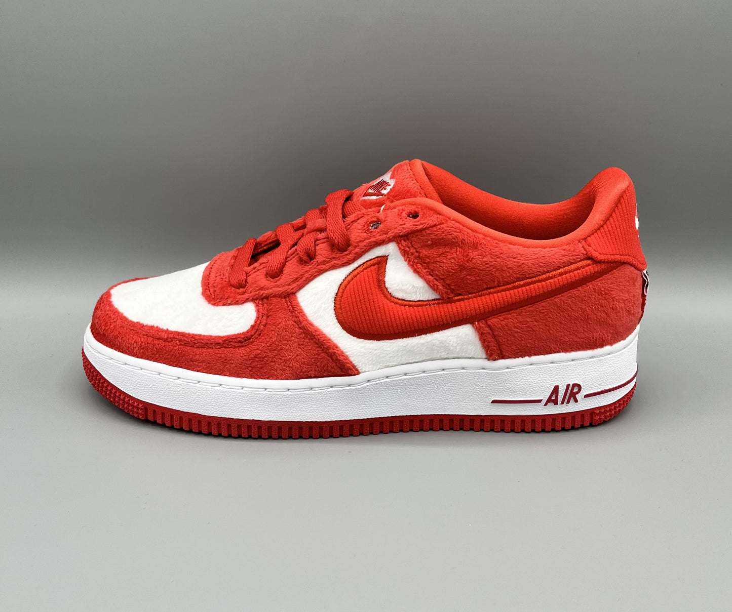 Snkrs83 Nike Air Force 1 Low Valentine s Day Fleece snkrs83