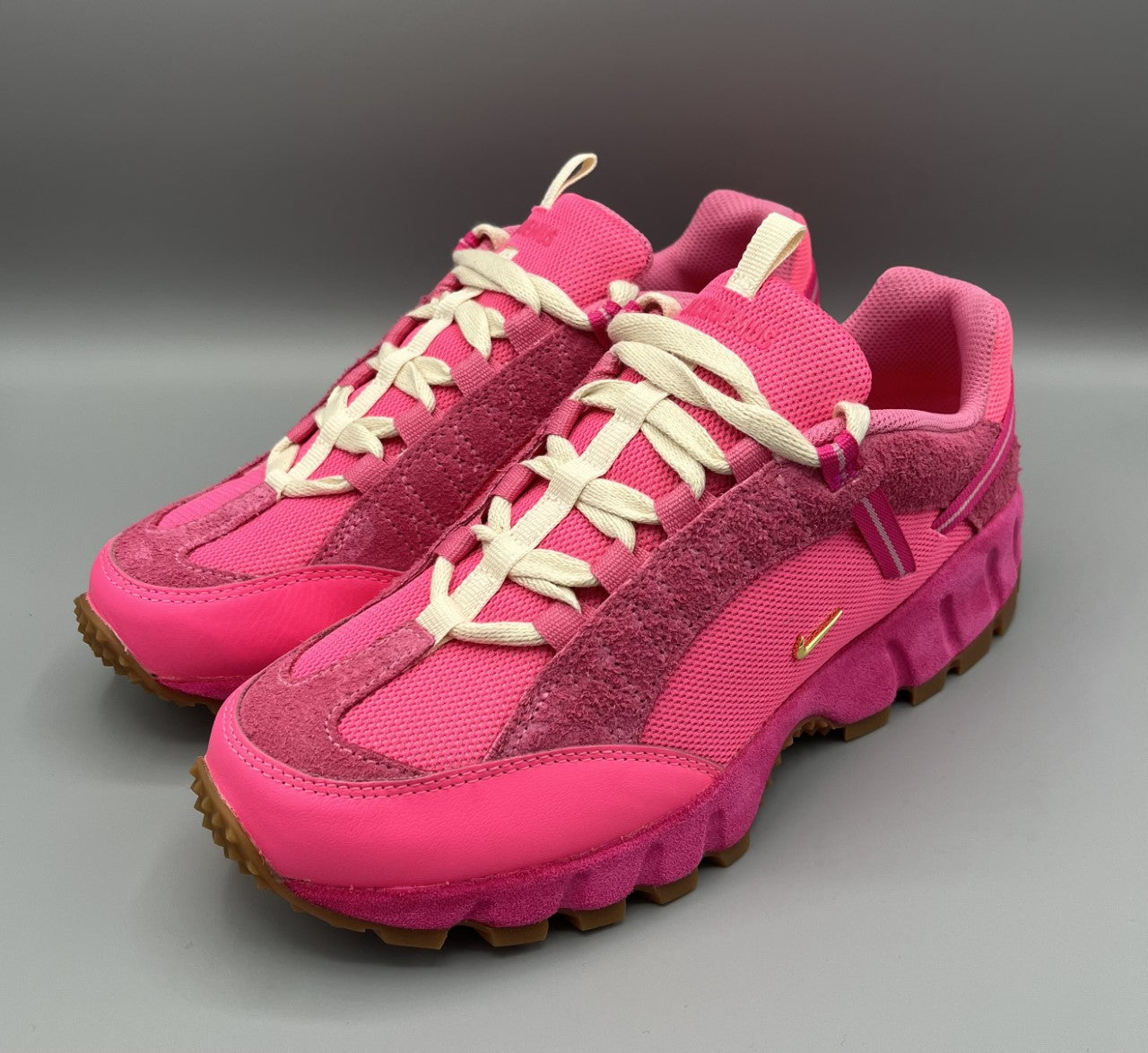 Air Humara x Jacquemus "Pink Flash" - snkrs83