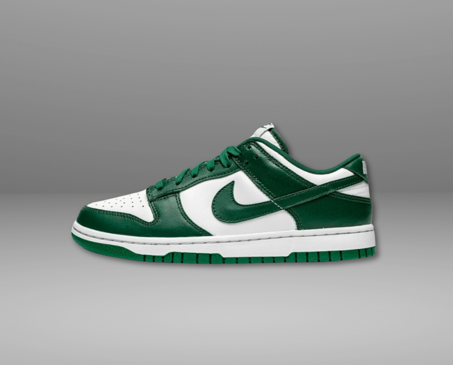 Dunk Low "Michigan State Green" - snkrs83