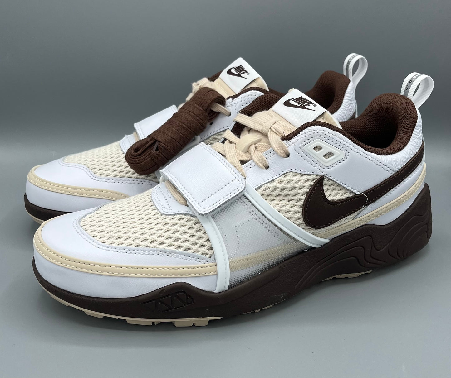 Nike Zoom Field Jaxx x Travis Scott "Light Chocolate"