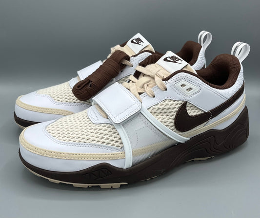 Nike Zoom Field Jaxx x Travis Scott "Light Chocolate"