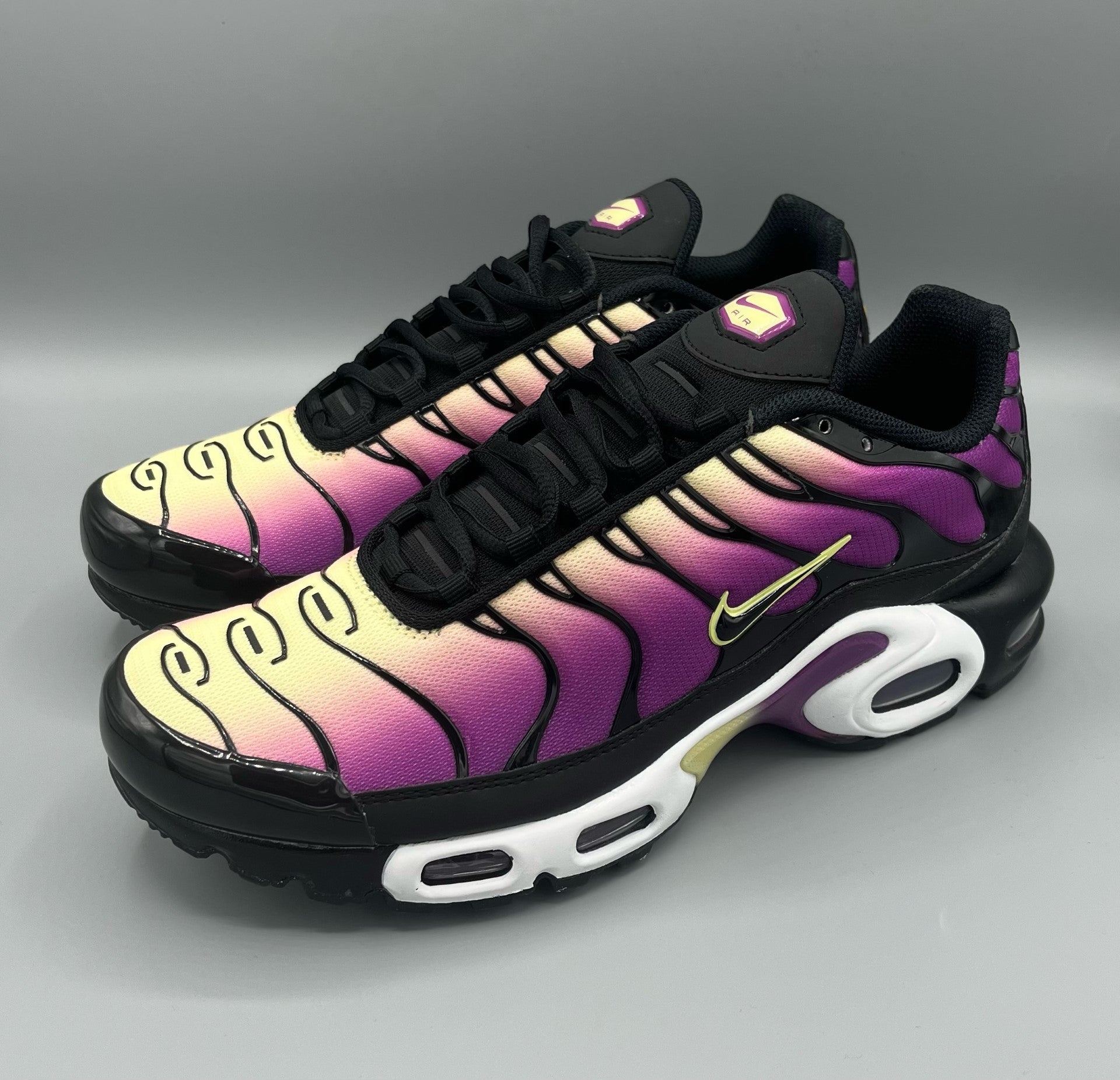 Air Max Plus "Bold Berry Citron Tint" - snkrs83