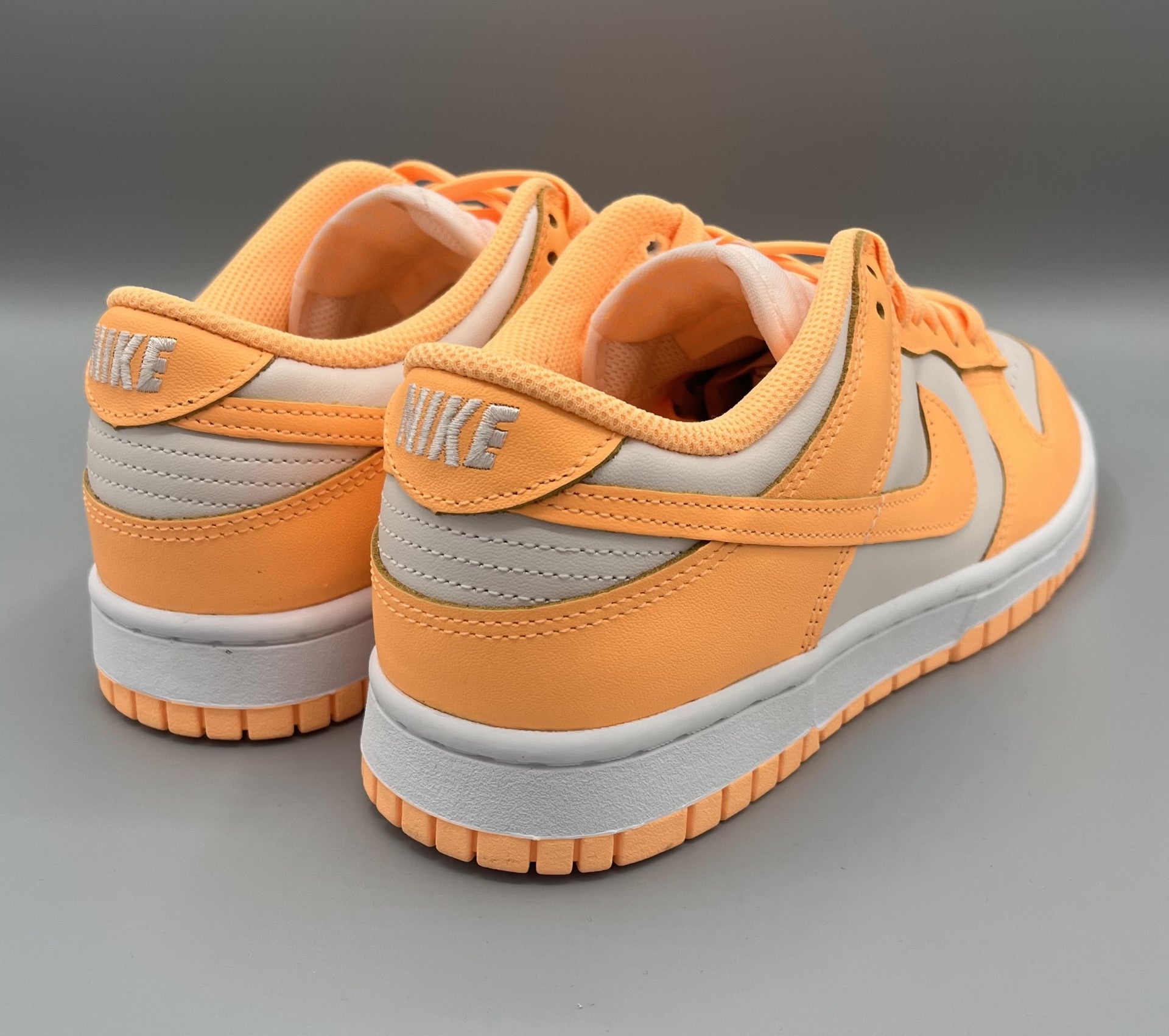 Dunk Low "Peach Cream" - snkrs83