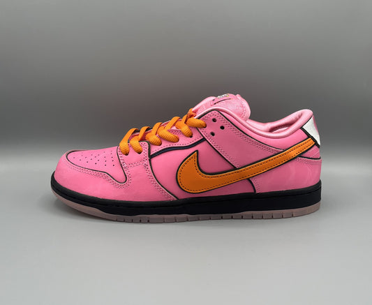 SB Dunk Low x The Powerpuff Girls "Blossom"