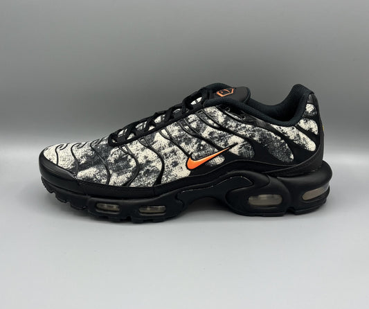 Air Max Plus "Black Orange Camo" - snkrs83