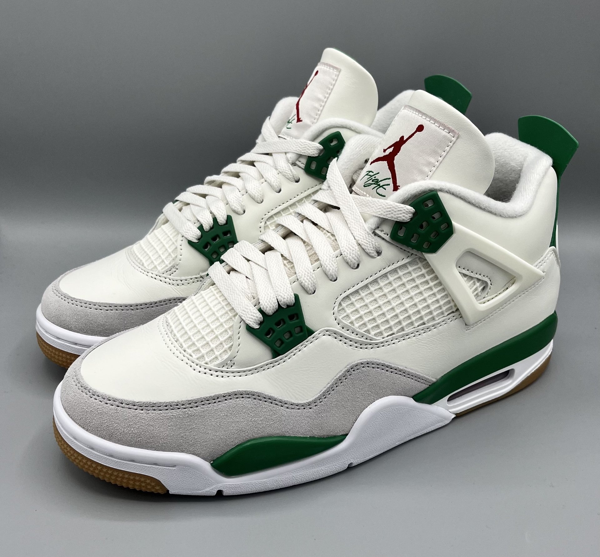 Nike SB x Air Jordan 4 "Pine Green" - snkrs83