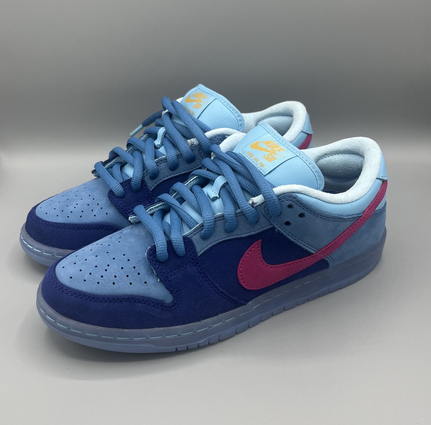 SB Dunk Low x Run The Jewels - snkrs83