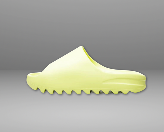 Yeezy Slide "Glow Green"