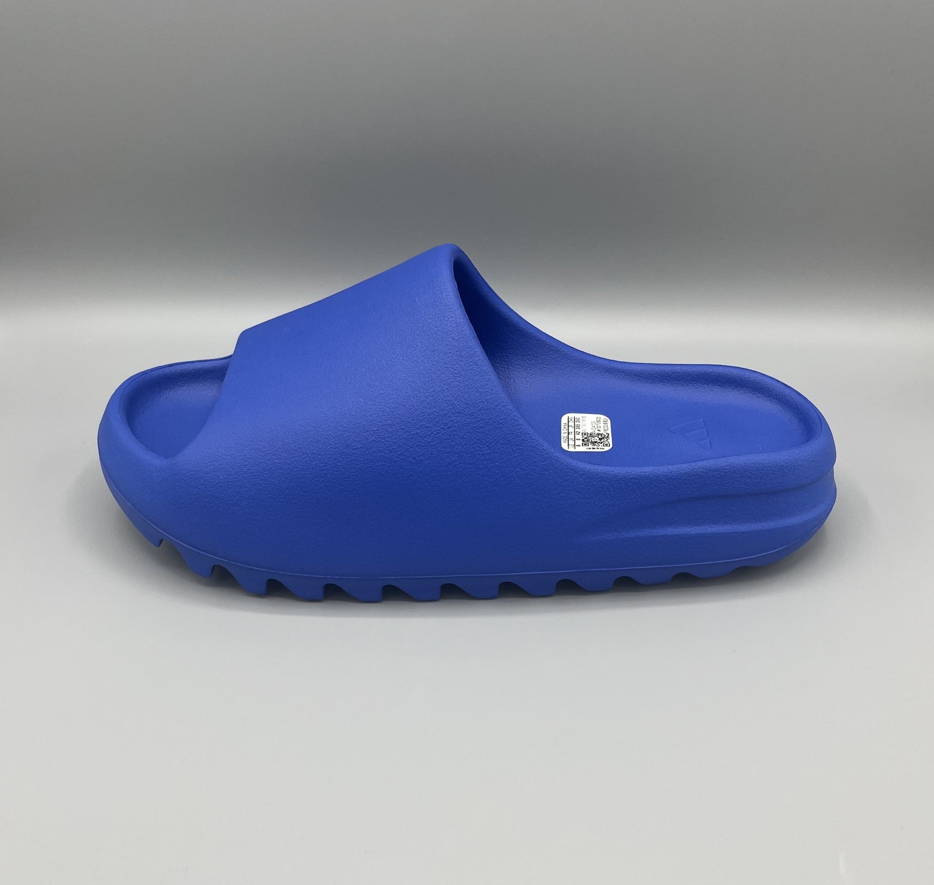 Yeezy Slide "Azure" - snkrs83