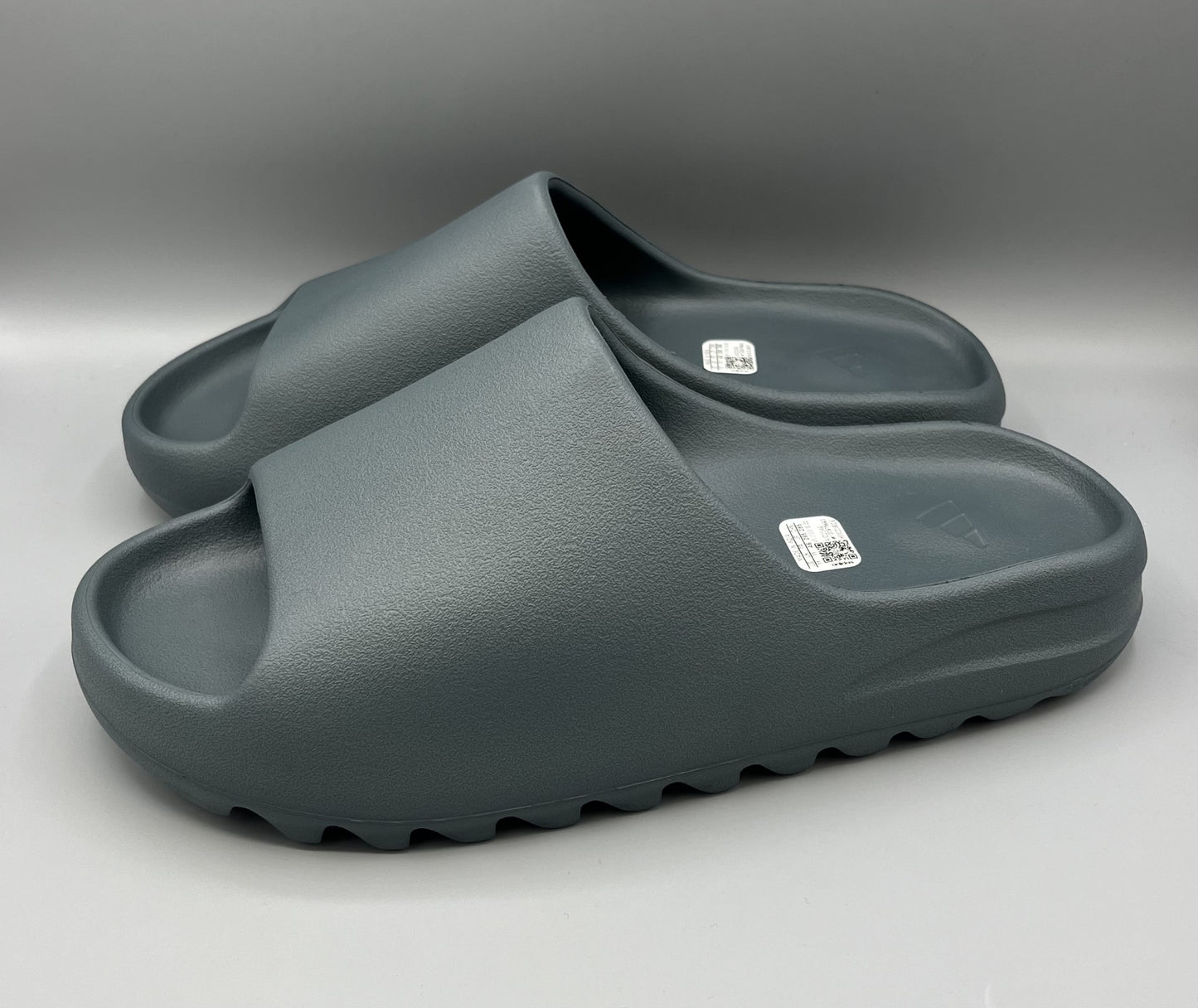 Yeezy Slide "Slate Marine" - snkrs83