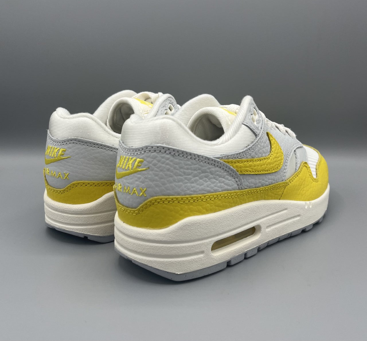 Air Max 1 "Tour Yellow" - snkrs83